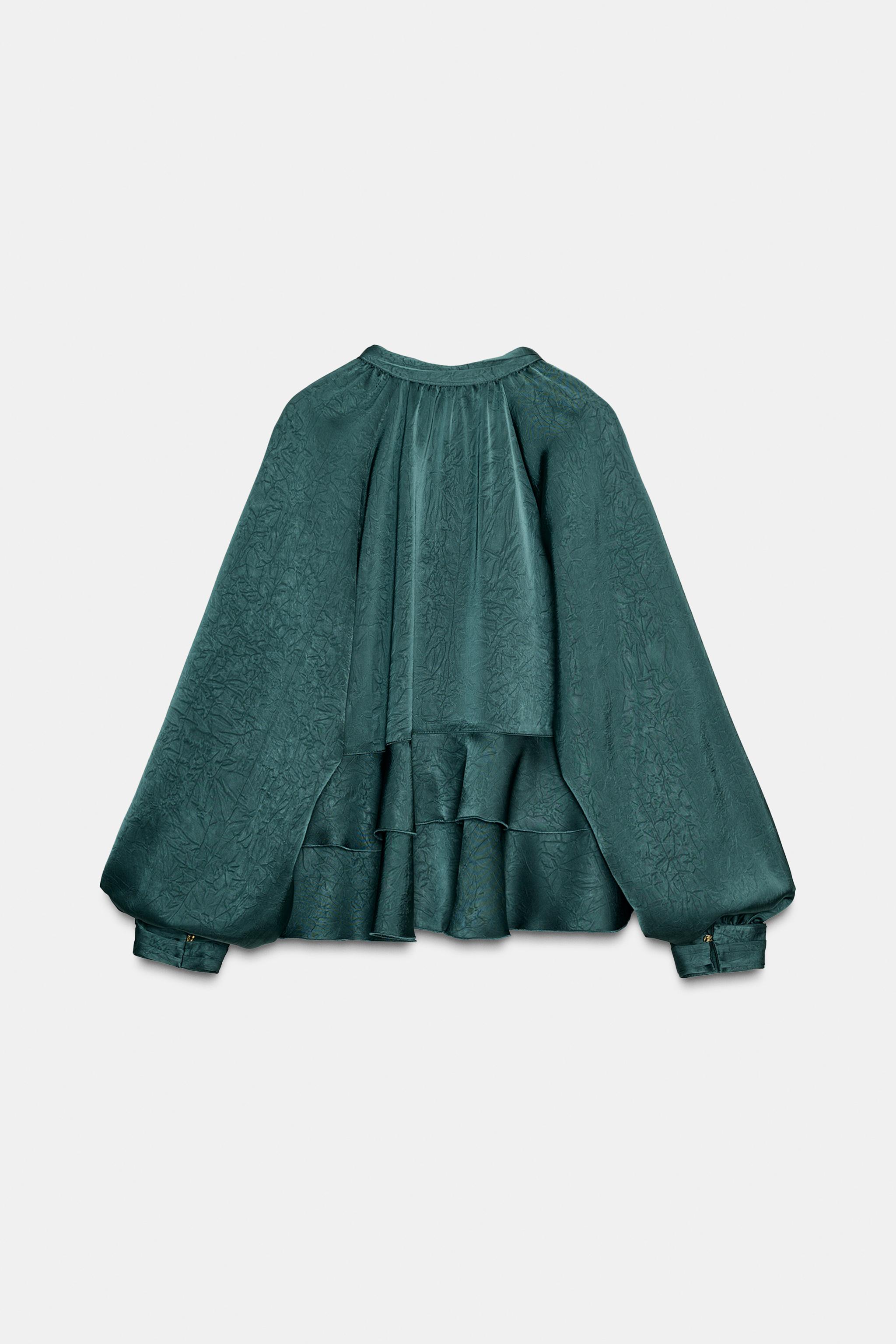RUFFLED BLOUSE